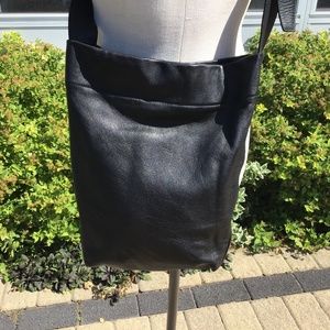 Kenneth Cole black leather bag